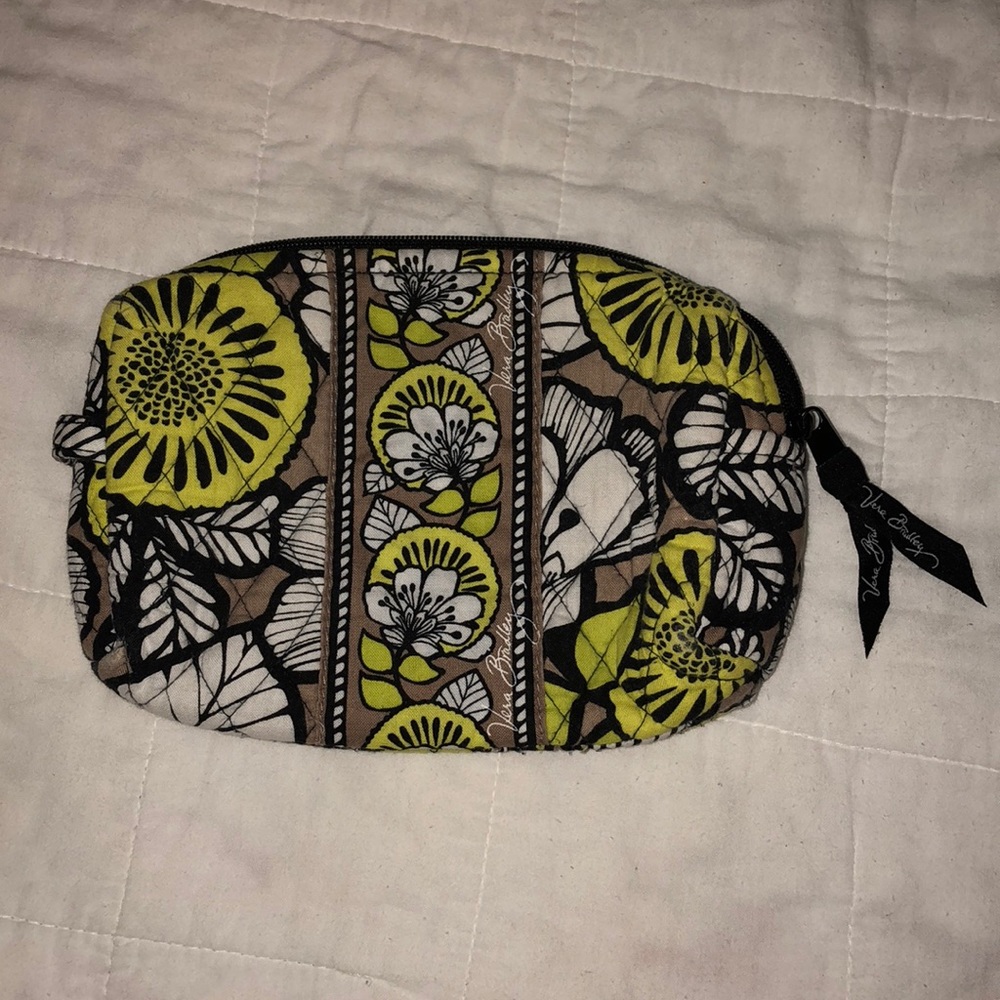 Vera Bradley medium cosmetic bag